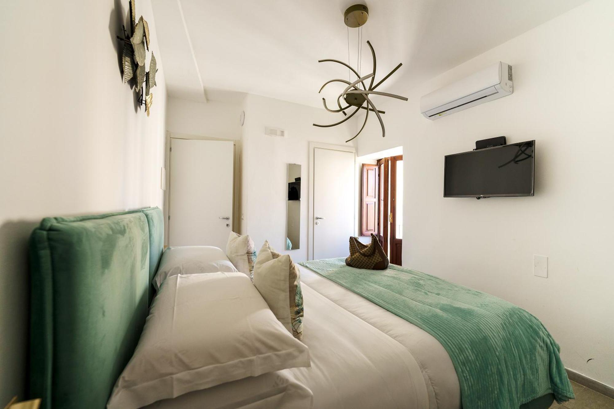 Ortigia Boutique Suites Сиракузы Экстерьер фото